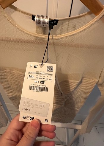 Beyaz Uzun Kollu Fitted Bluz - Görsel 2