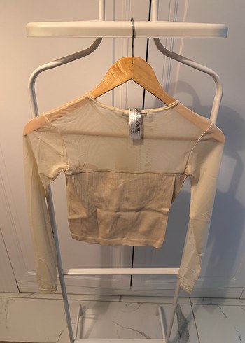 Beyaz Uzun Kollu Fitted Bluz - Görsel 3