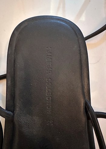 Siyah İnce Topuklu Minimalist Kadın Sandalet - Görsel 2