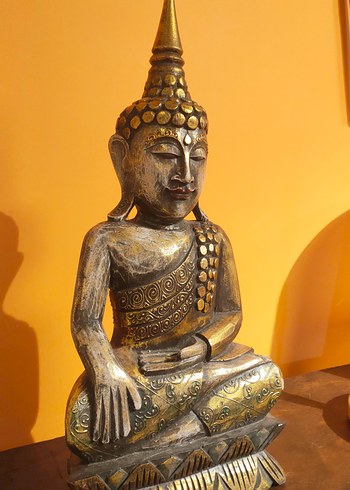 Parlak Altın Renkli Budha Figürü - Görsel 3