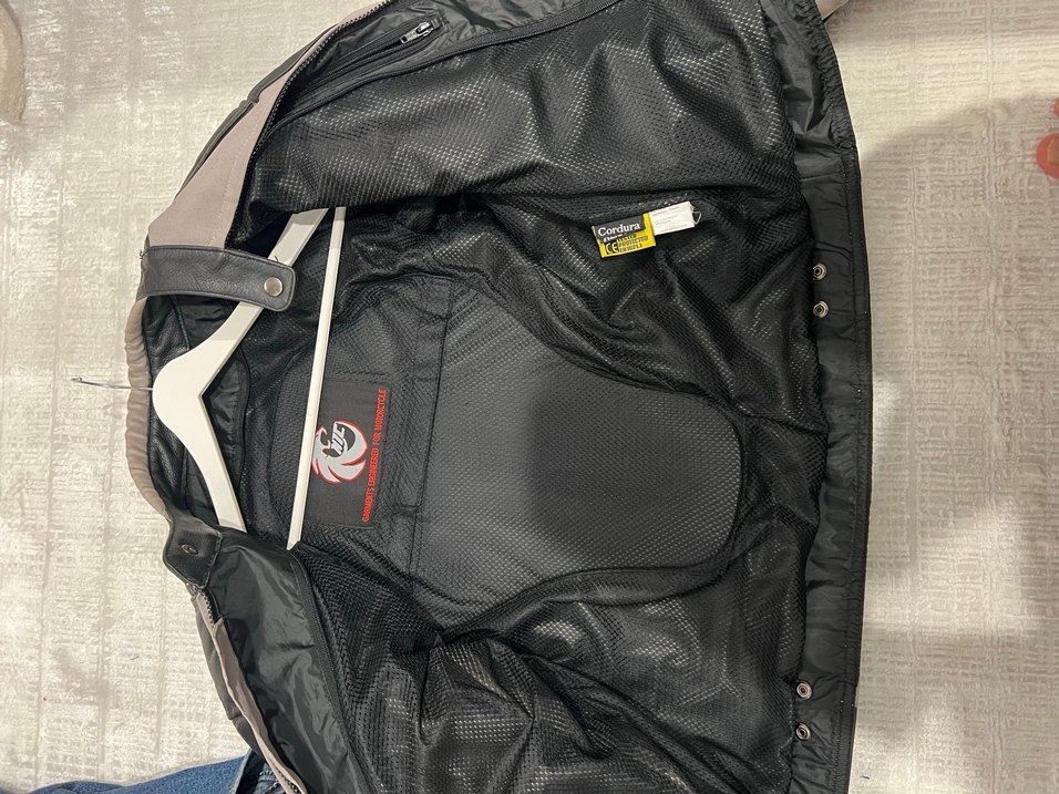 Temiz şık korumalı vintage mont - Görsel 3