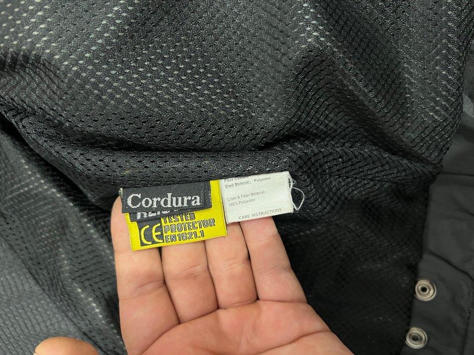 Temiz şık korumalı vintage mont - Görsel 4