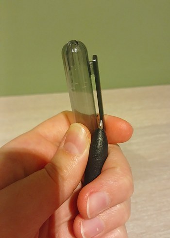 Siyah Rotring 07mm jel kalem - Görsel 3