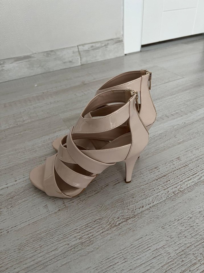 Bej Stiletto Topuklu Kadın Abiye Ayakkabı - Görsel 3