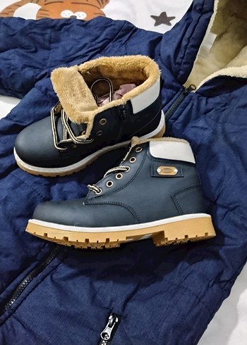 Lacivert Bağcıklı Erkek Çocuk Botu - Görsel 2