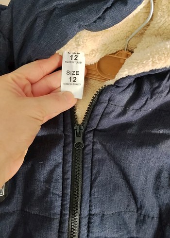 Kapüşonlu lacivert Erkek Çocuk Mont - Görsel 3