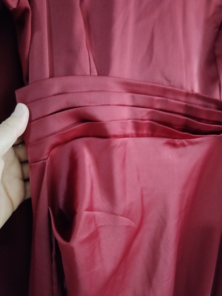 Bordo Uzun Drapeli Yüksek Yakalı Kadın Abiye Elbise - Görsel 5