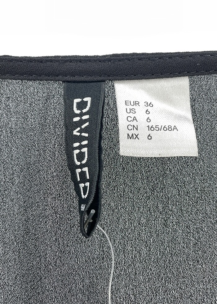 H&M Kısa Tulum %70 İndirimli. - Görsel 4