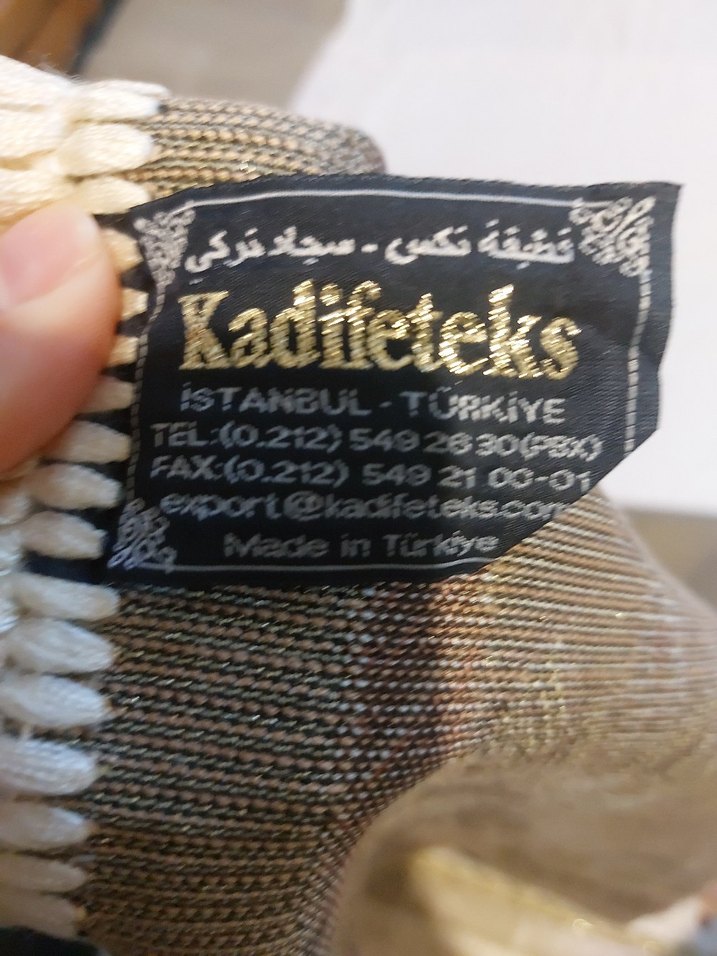 Bej İşlemeli Klasik Desenli Seccade - Görsel 2