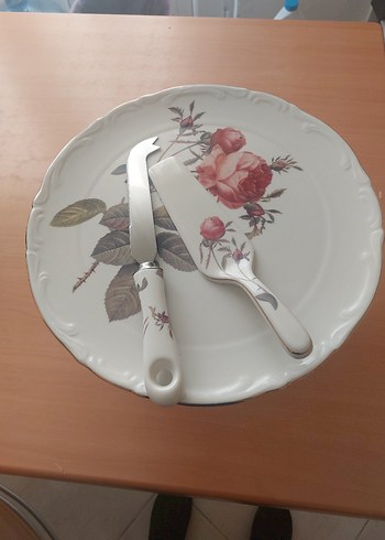 Çiçek Desenli Beyaz İster Peynir İster Pasta sunum tabağı - Görsel 3