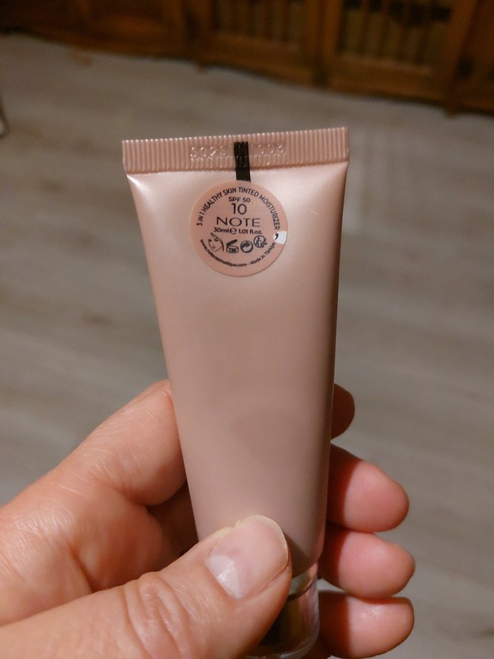 Note 3in1 Sağlıklı Cilt Tonlu Güneş koruması - Görsel 2