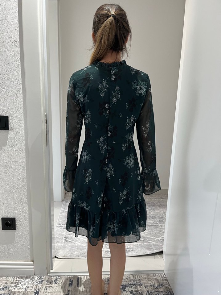 Uzun Kollu Siyah Elbise - Görsel 2