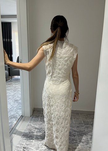 Beyaz elbise - Görsel 2