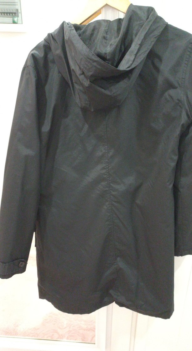 Dikişsiz Siyah kadın Midi Yağmurluk - Görsel 5