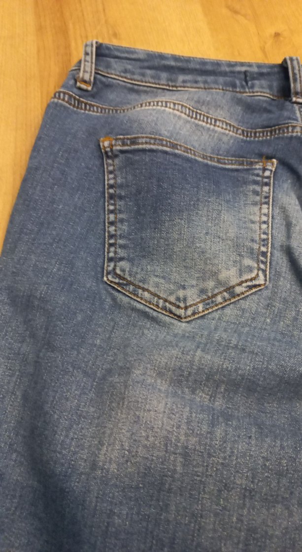 Mavi Parlak Rahat Kesim Kadın Kot Pantolon — görsel 6/8