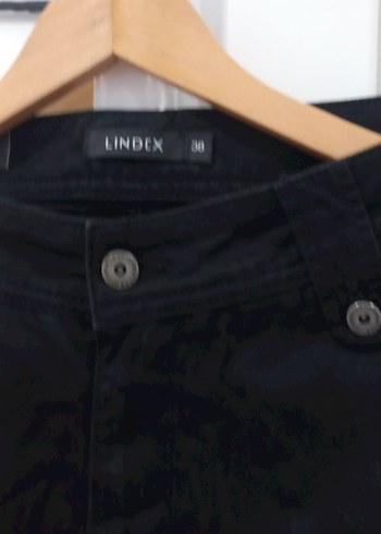 Düğmeli Siyah Kadın Denim Kapri - Görsel 3