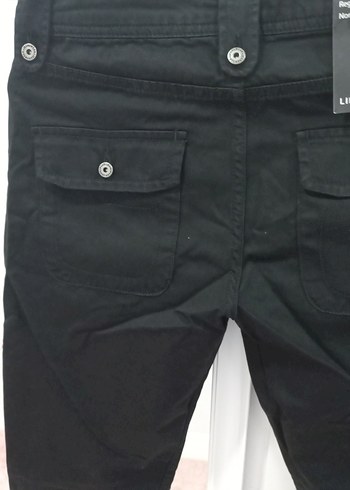 Düğmeli Siyah Kadın Denim Kapri - Görsel 7