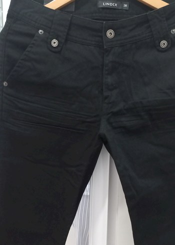 Düğmeli Siyah Kadın Denim Kapri - Görsel 2