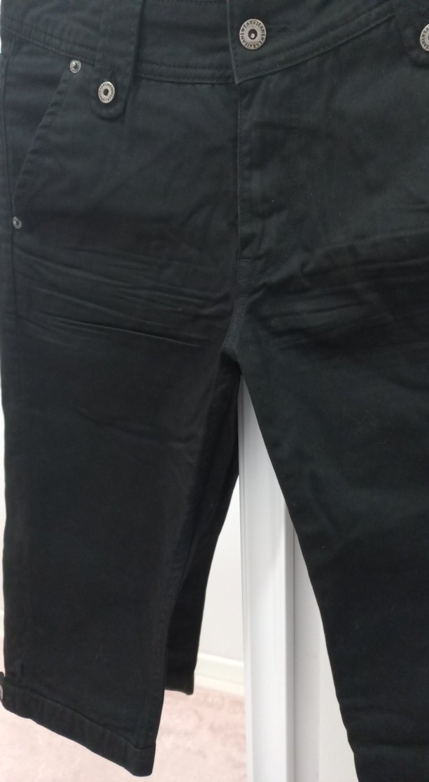 Düğmeli Siyah Kadın Denim Kapri - Görsel 5