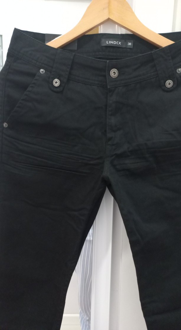 Düğmeli Siyah Kadın Denim Kapri - Görsel 2