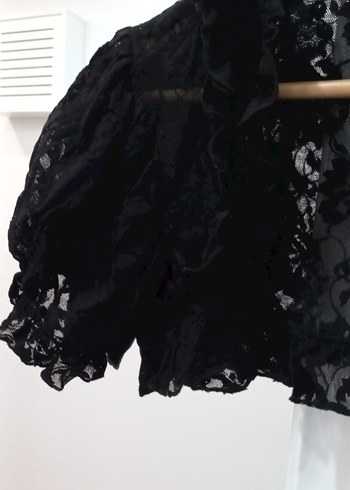 Dantel Detaylı Siyah Gotik Bluz - Görsel 4