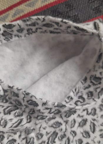 Yılan Desenli Kadın penyeKumaş Pijama - Görsel 2