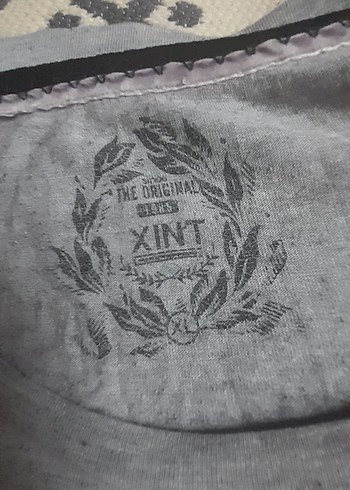 Gri Baskılı Uzun Kollu kadin Tişörtü Boy85 En 61 - Görsel 4