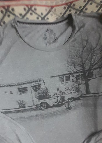 Gri Baskılı Uzun Kollu kadin Tişörtü Boy85 En 61 - Görsel 3