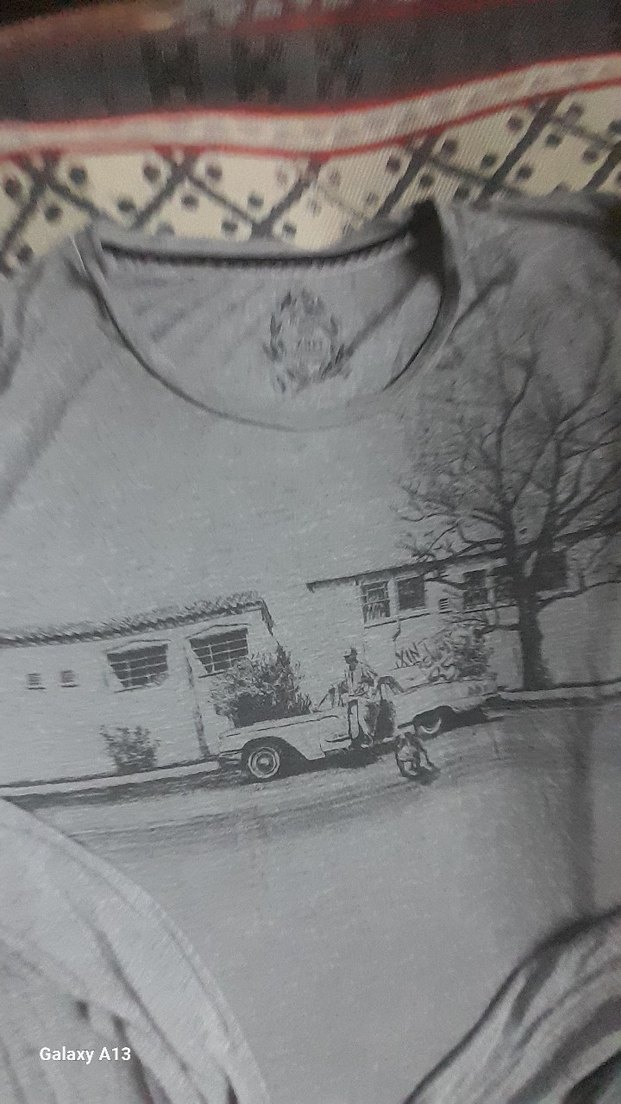 Gri Baskılı Uzun Kollu kadin Tişörtü Boy85 En 61 - Görsel 3