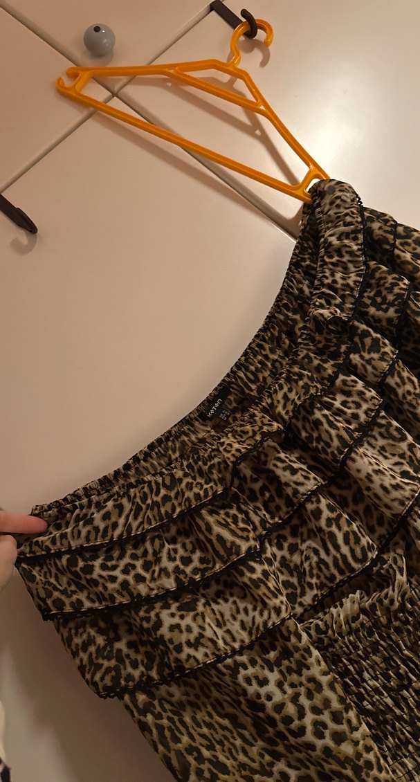 Koton Leopar Desenli Uzun Kollu Fırfırlı Bluz - Görsel 4