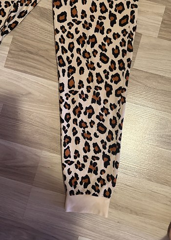 Lcw Leopar Desenli Kadın - çocuk Pijama Takımı - Görsel 4
