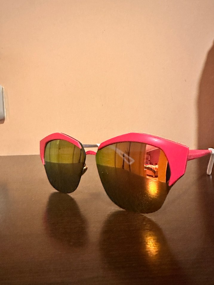 Christian Dior pembe Çerçeveli Kadın Güneş Gözlüğü - Görsel 2