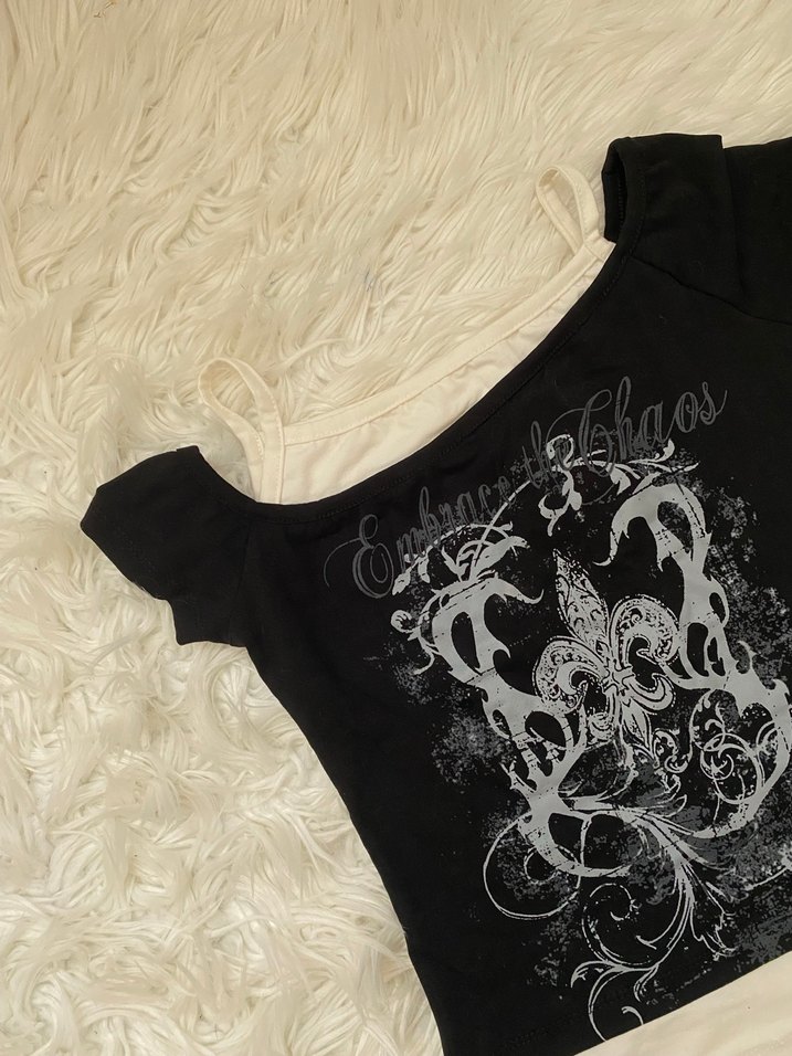 Y2K body/tshirt - Görsel 2