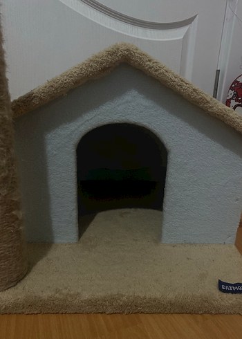 Kedi Evi ve Tırmalama Direği - Görsel 3