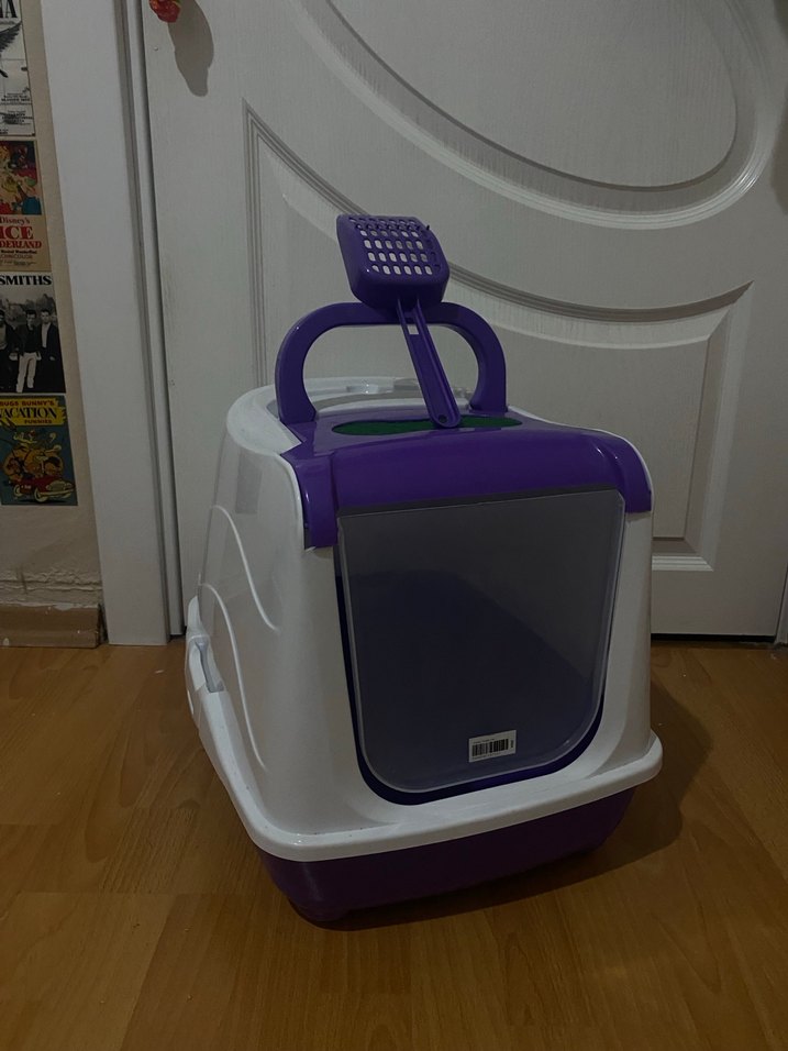 Mor Kapali ve Koku Filtreli Luks Kedi Tuvaleti - Görsel 2