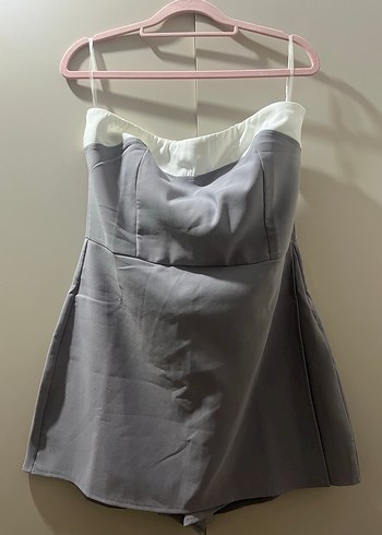 Gri Straplez Renk Bloklu Mini Dokuma Şort Tulum - Görsel 10