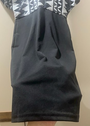 V Yaka Mini Etnik Desenli Siyah Elbise - Görsel 9