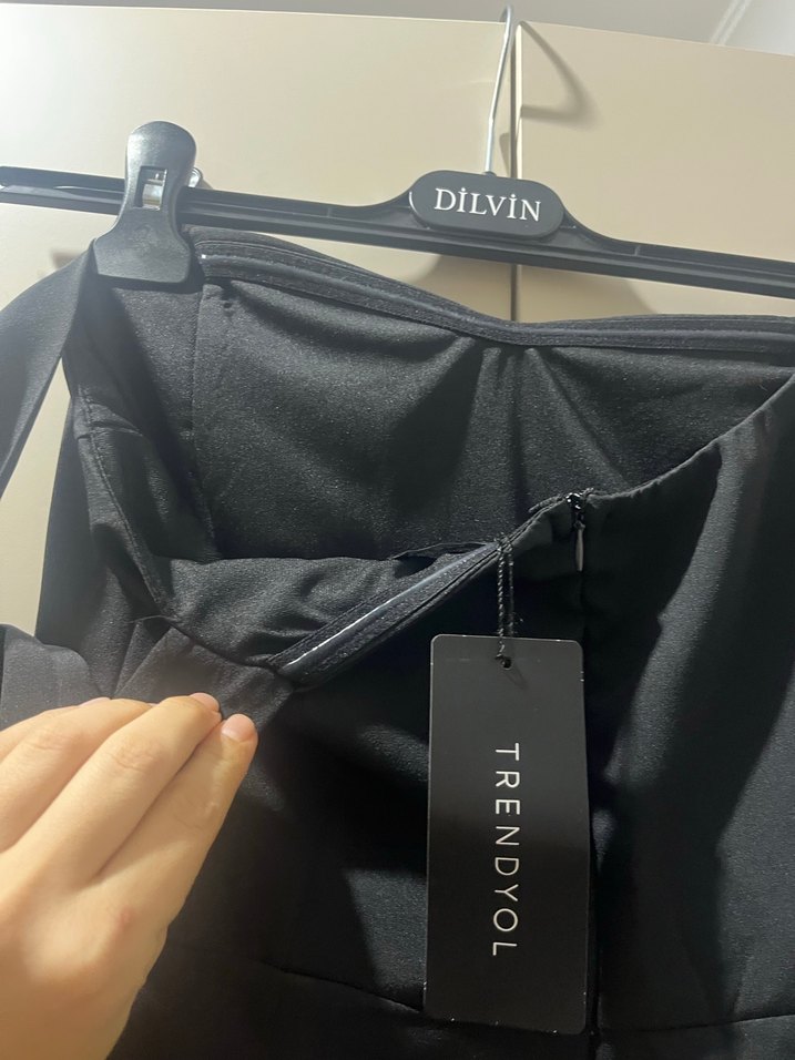 Siyah Drapeli Mini Straplez Elbise - Görsel 4