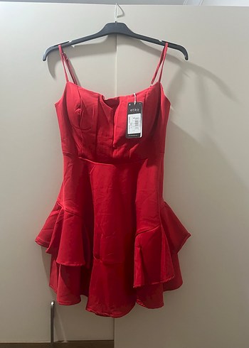 Ayarlanabilir İnce Askılı Kadın Kırmızı Mini Elbise - Görsel 4