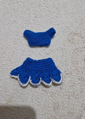 Mavi Örgü Kıyafetli - Görsel 2