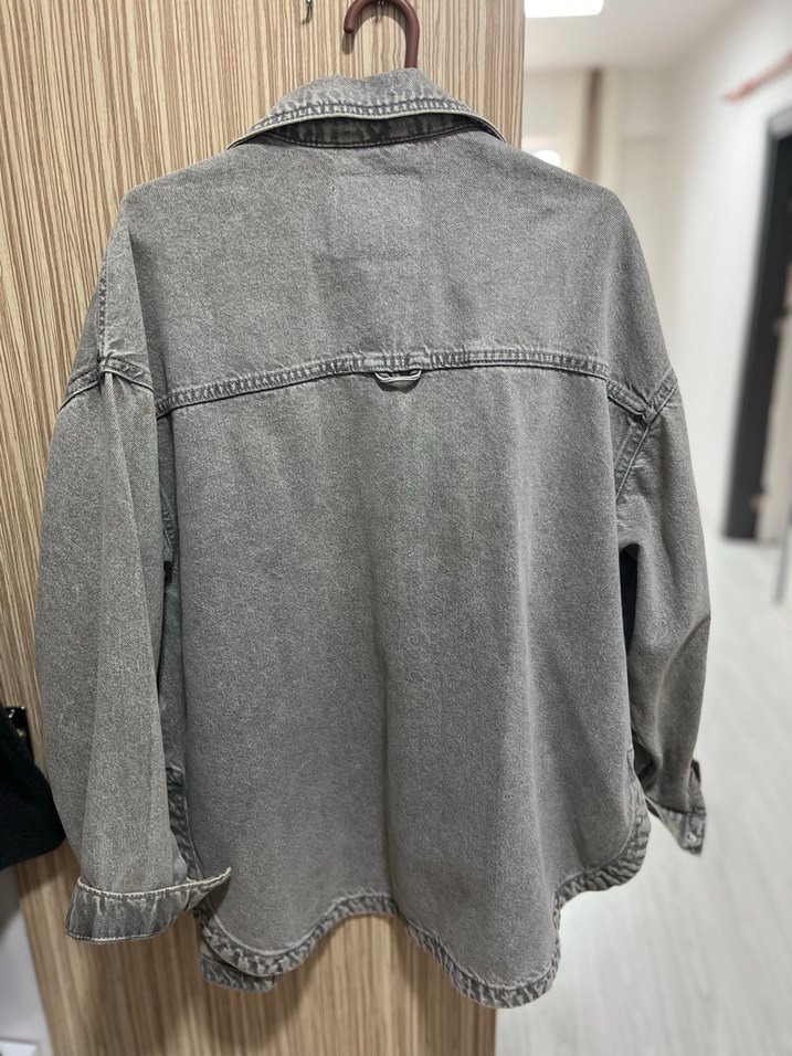 Düğmeli Gri Denim Kadın Ceket - Görsel 3