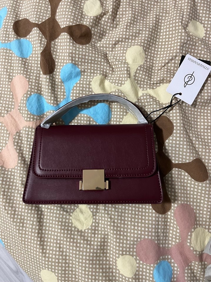 Bordo Zincir Detaylı Modern Klasik Kadın Çanta - Görsel 5