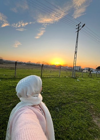 Beyaz Yün Kadın Püsküllü Şal - Görsel 3