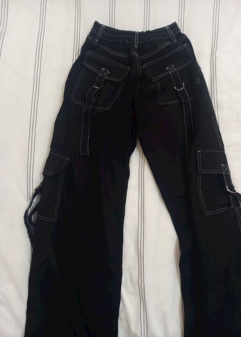 Kadın Siyah Geniş Kesim Kemerli Kot Pantolon - Görsel 2