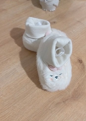 Beyaz Nakışlı Kız Çocuk Sıcak Ev Terliği - Görsel 3