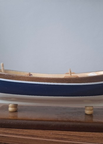 Ahşap el yapımı sandal - Görsel 2