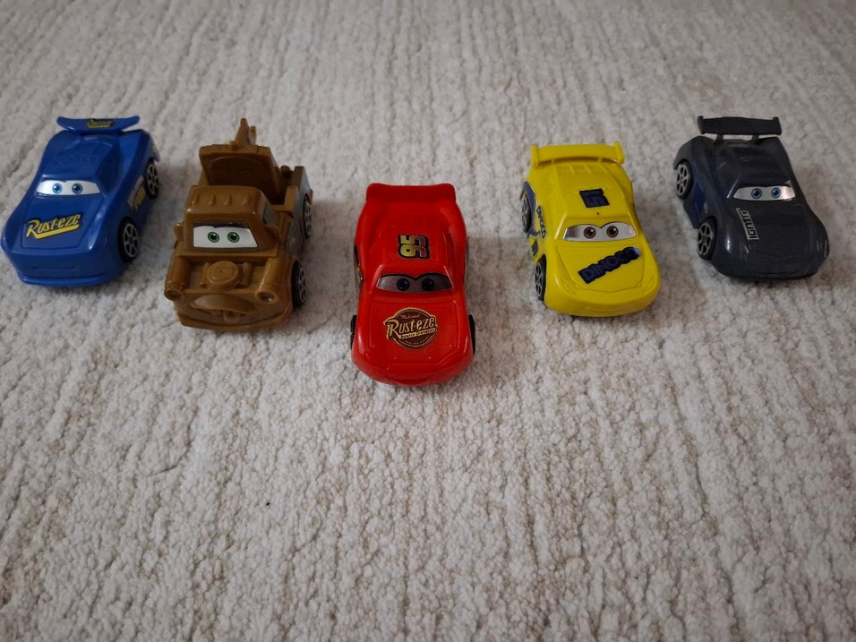 Şimşek McQueen Arabalar seti. Sıfır - Görsel 3