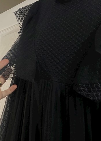 Uzun Siyah Gotik Fırfırlı Elbise - Görsel 5