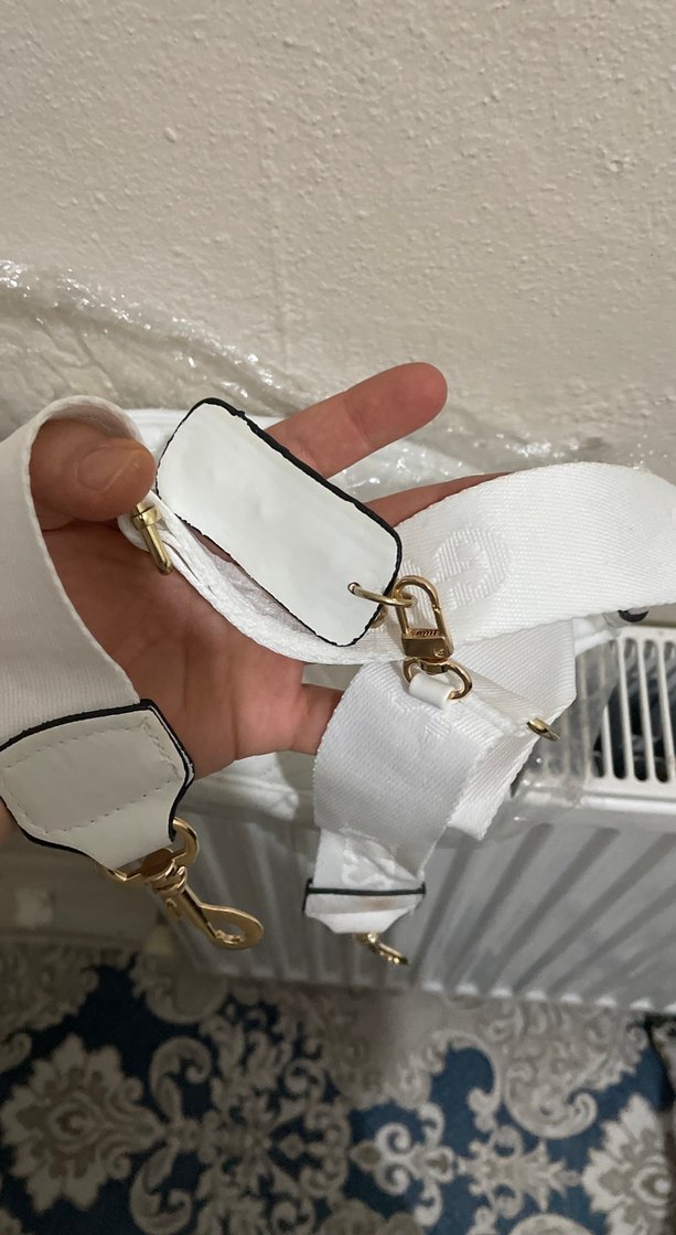 Guess Beyaz Kadın Kapitone Çapraz Çanta - Görsel 2