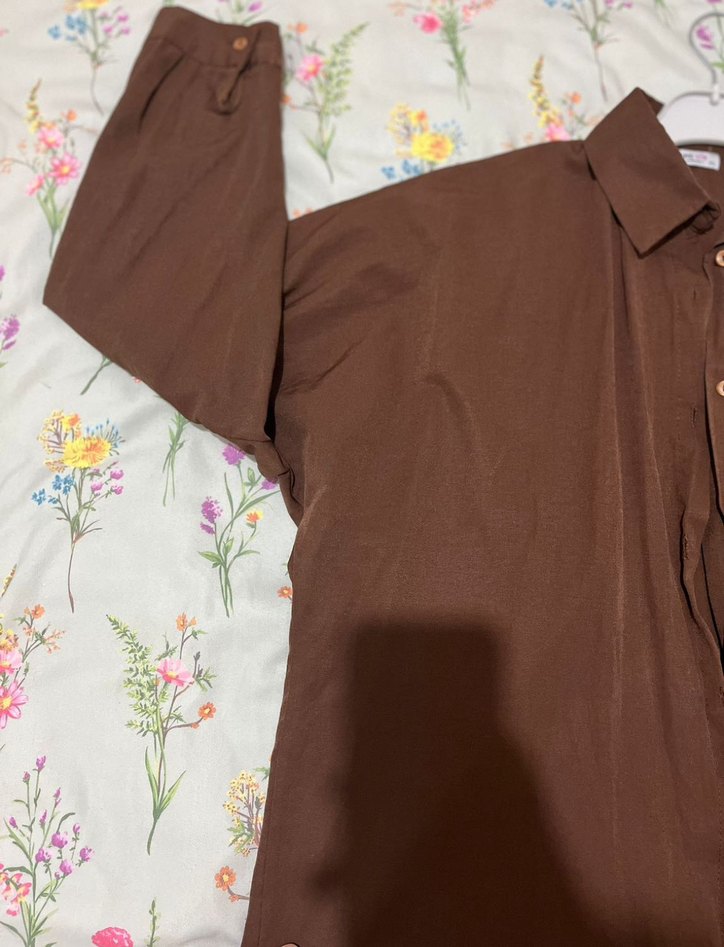 Düğmeli Kahverengi Kadın Gömlek - Görsel 3